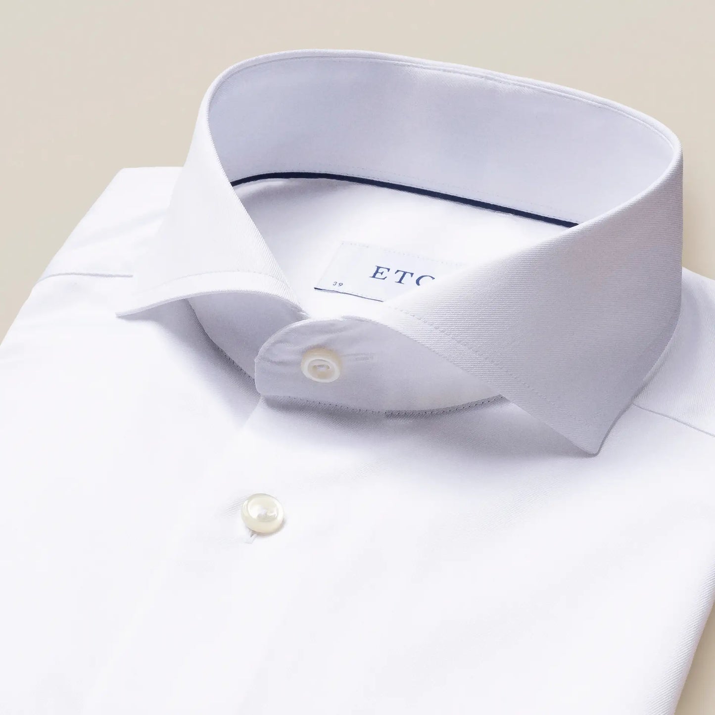 Eton White SLIM Signature Twill Shirt - Extreme Cut Away